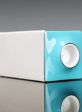 Cosmopolitan迈阿密蓝绿色烛台