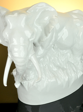 动物瓷塑纯白大象装饰摆件