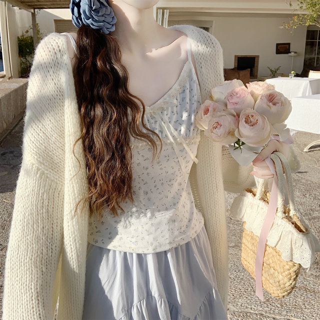 ເສື້ອກັນໜາວ modal floral suspenders