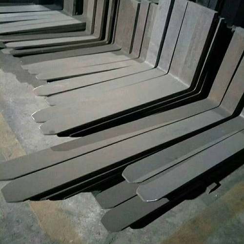 鸿业 高温锻打货叉厂家 3吨1.2米铸钢货叉 挂钩式货叉 - 图2