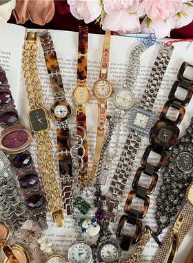 女复古镶钻亚克力手链表