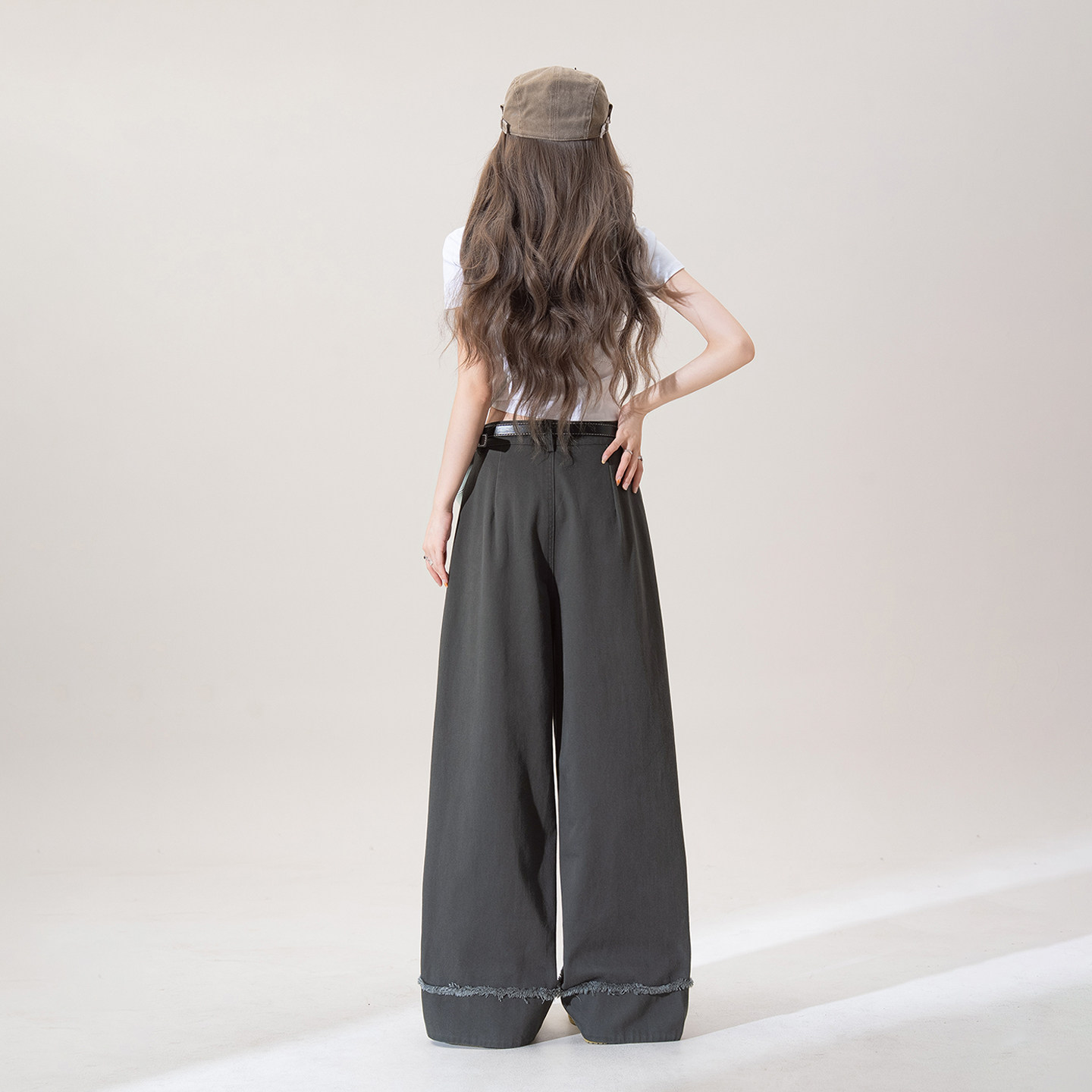 深灰色毛边阔腿牛仔裤女春季新款小个子高腰宽松显瘦休闲直筒长裤,淘宝优惠券,粉丝福利购,淘宝优惠卷