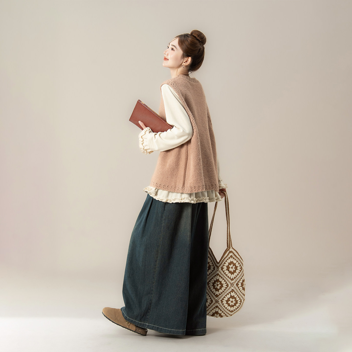 日系镂空钩花马甲背心女春季新款叠穿木耳花边T恤牛仔阔腿裤套装,淘宝优惠券,粉丝福利购,淘宝优惠卷