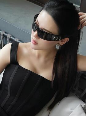 Dior迪奥墨镜女新款秀场CD发箍式高定VERYDIOR M1U未来科技太阳镜