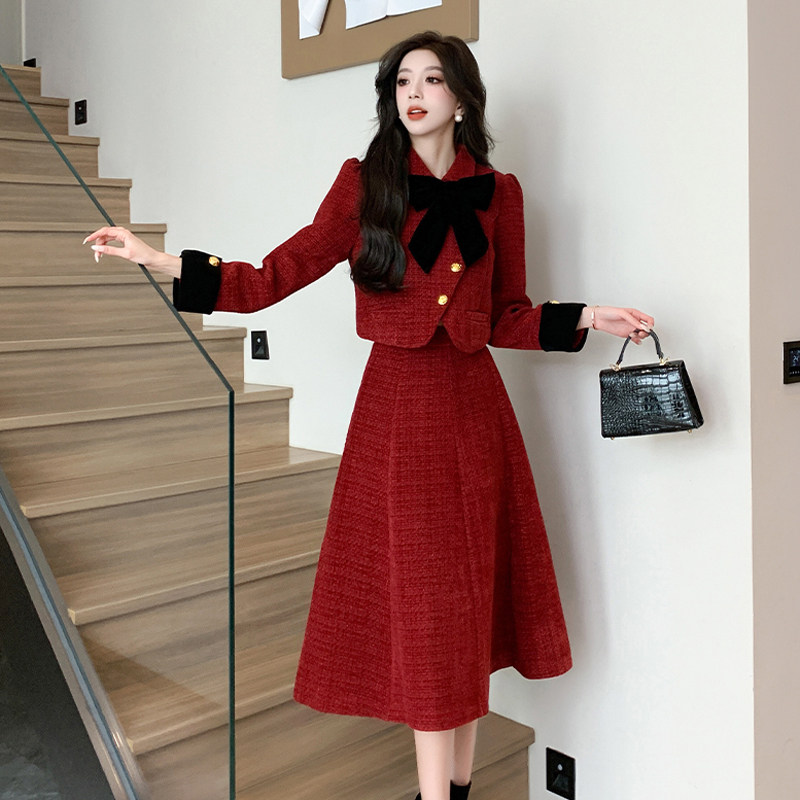 新年红色小香风套装裙2025新款爆款秋冬季高级感A字半身裙两件套,淘宝优惠券,粉丝福利购,淘宝优惠卷