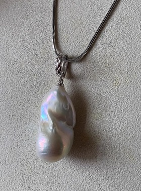 纯银扣可调节拆卸 天然淡水巴洛克珍珠吊坠大巴鱼尾 银蓝极光炫彩