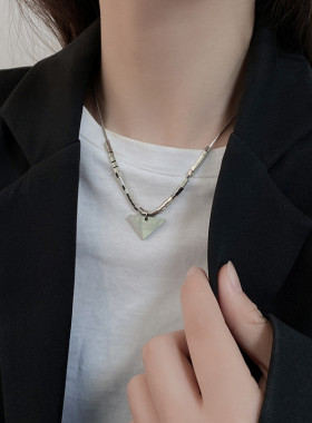 小众设计感时尚三角吊坠项链女嘻哈潮流锁骨链男女简约卫衣配饰