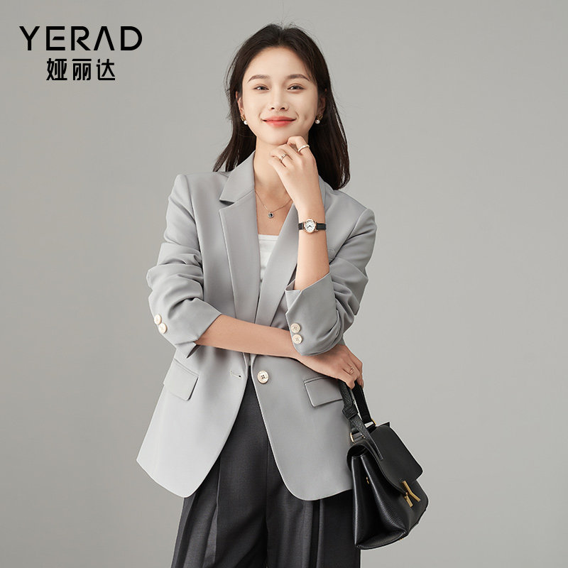 娅丽达高级感休闲灰色西装外套女春夏薄款新款女装通勤短款小西服