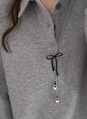 甜酷辣妹风长款芭蕾舞鞋蝴蝶结项链女小众设计高级感毛衣链配饰品