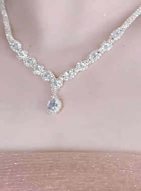 轻奢优雅满钻水滴项链女小众设计高级感锁骨链choker礼服颈链配饰