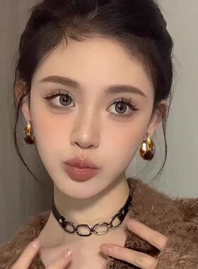 美拉德时髦琥珀耳扣气质秋冬高级感耳环女轻奢小众独特夸张耳饰品