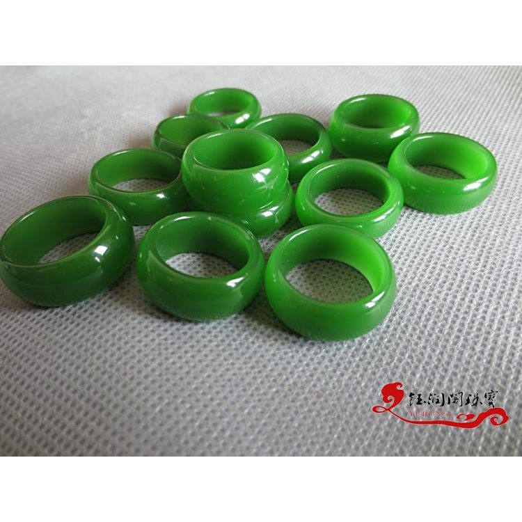 14年老店新疆和田玉碧玉戒指翡翠菠菜绿白玉玉扳指戒指指环8mm宽,淘宝优惠券,粉丝福利购,淘宝优惠卷