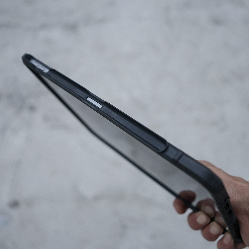 肥熊EDC战术防摔适用 苹果iPad Pro11寸平板电脑2025 M5 2024 2021 2020 军事风格保护套防弯外套保护壳 - 图1