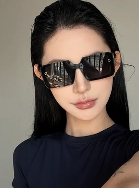 新款D韩版大框墨镜女ins风高级感显瘦防紫外线遮阳黑色太阳眼镜潮