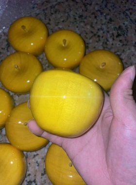 黄金樟实木礼盒装平安夜车载摆件