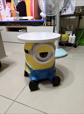 小黄人边几摆件落地大号存钱罐可爱卡通茶几儿童床头柜创意礼物