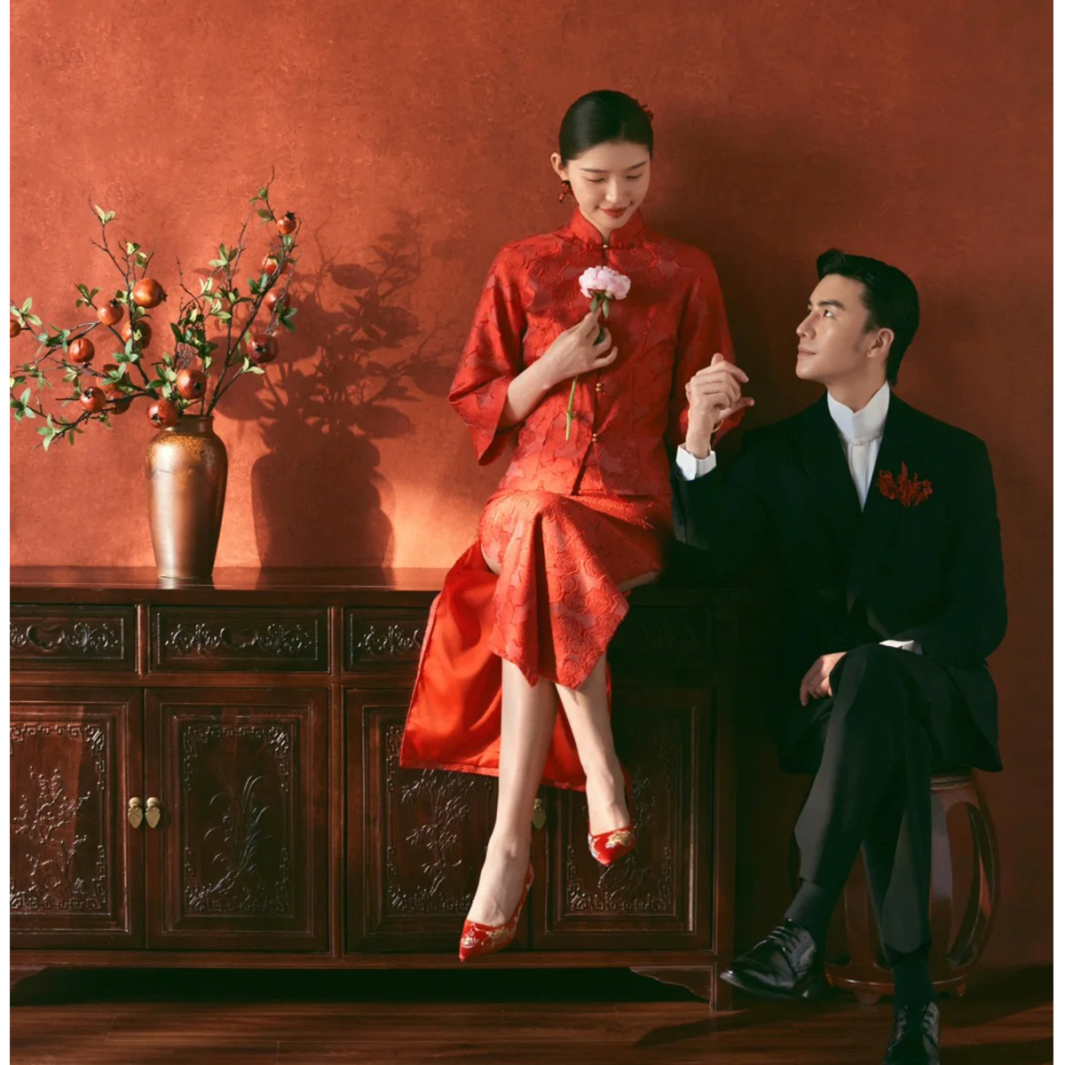 新中式国风改良敬酒服结婚礼服新娘出阁服订婚连衣裙回门宴套装女 - 图0