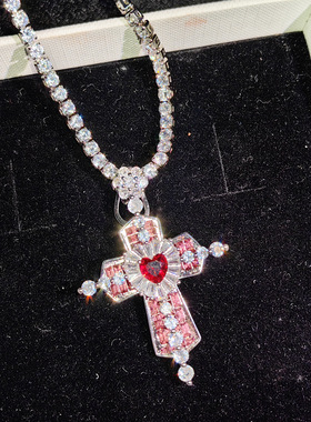 美少女爱心宝石十字架吊坠