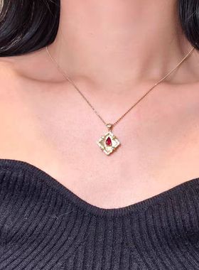 复古仿鸽血红宝石吊坠