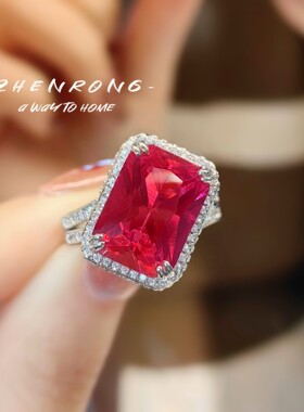 蓝尖晶鸽血红祖母绿戒指女