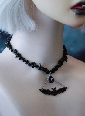 怪糖饰物集原创蝙蝠十字碎石项链