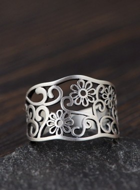 云尚服饰 S925银复古哑光女款镂空大窗花钩针带线开口可调戒指