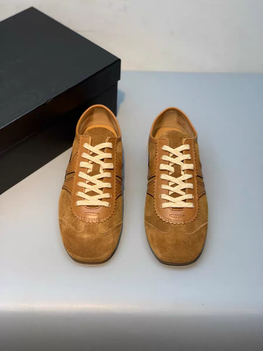 【LU高定版】dvn德训鞋女2025新款小众复古阿甘鞋平底真皮板鞋 - 图3