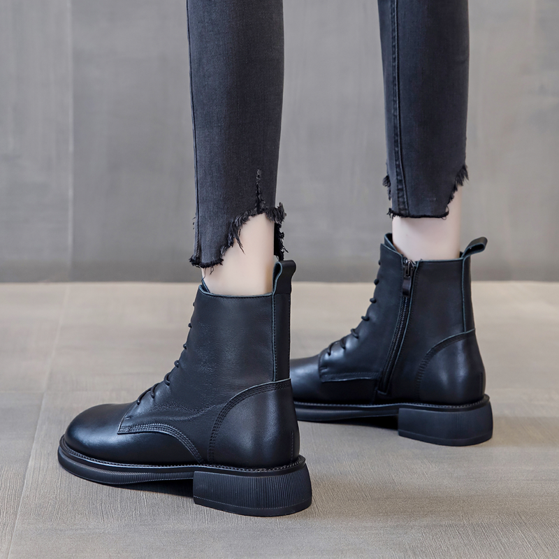 短靴女2025新款秋冬加绒马丁靴英伦风平底大码女靴41到43脚宽脚胖,淘宝优惠券,粉丝福利购,淘宝优惠卷