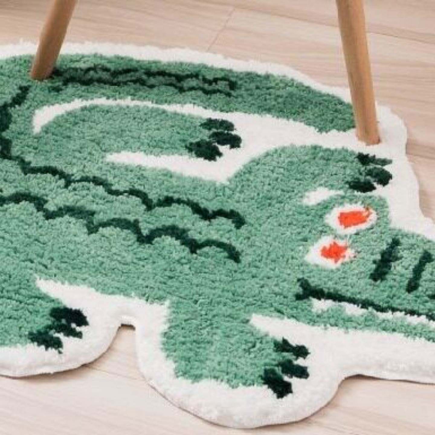 New cartoon tiger shape flocked floor mat, bathroom absorbent anti-slip mat, home bedroom bedside carpet floor mat