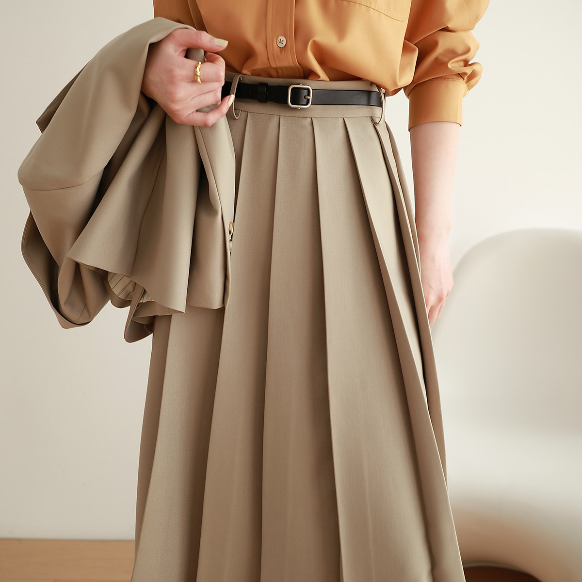 嘉茱莉2022春季新款职业西装半身裙 嘉茱莉半身裙