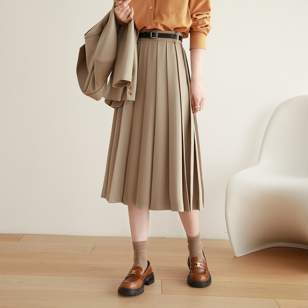 嘉茱莉2022春季新款职业西装半身裙 嘉茱莉半身裙