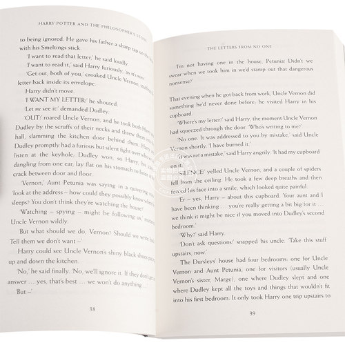 现货 哈利波特与魔法石 英文原版小说 哈利波特1 Harry Potter and the Philosopher Stone Sorcerer's Stone JK罗琳 - 图2