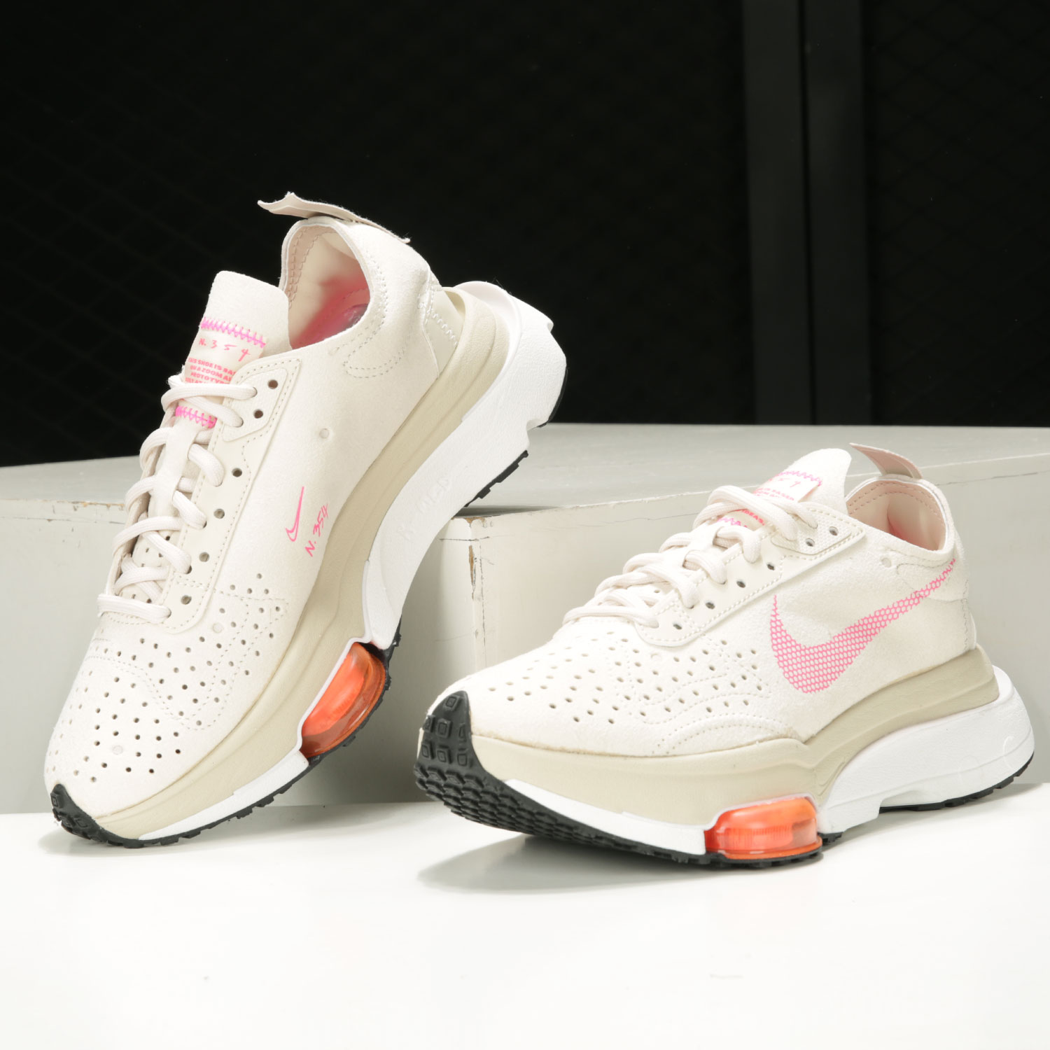 Nike/耐克官方正品Air Zoom-Type男女同款缓震气垫运动鞋 CZ1151-图1