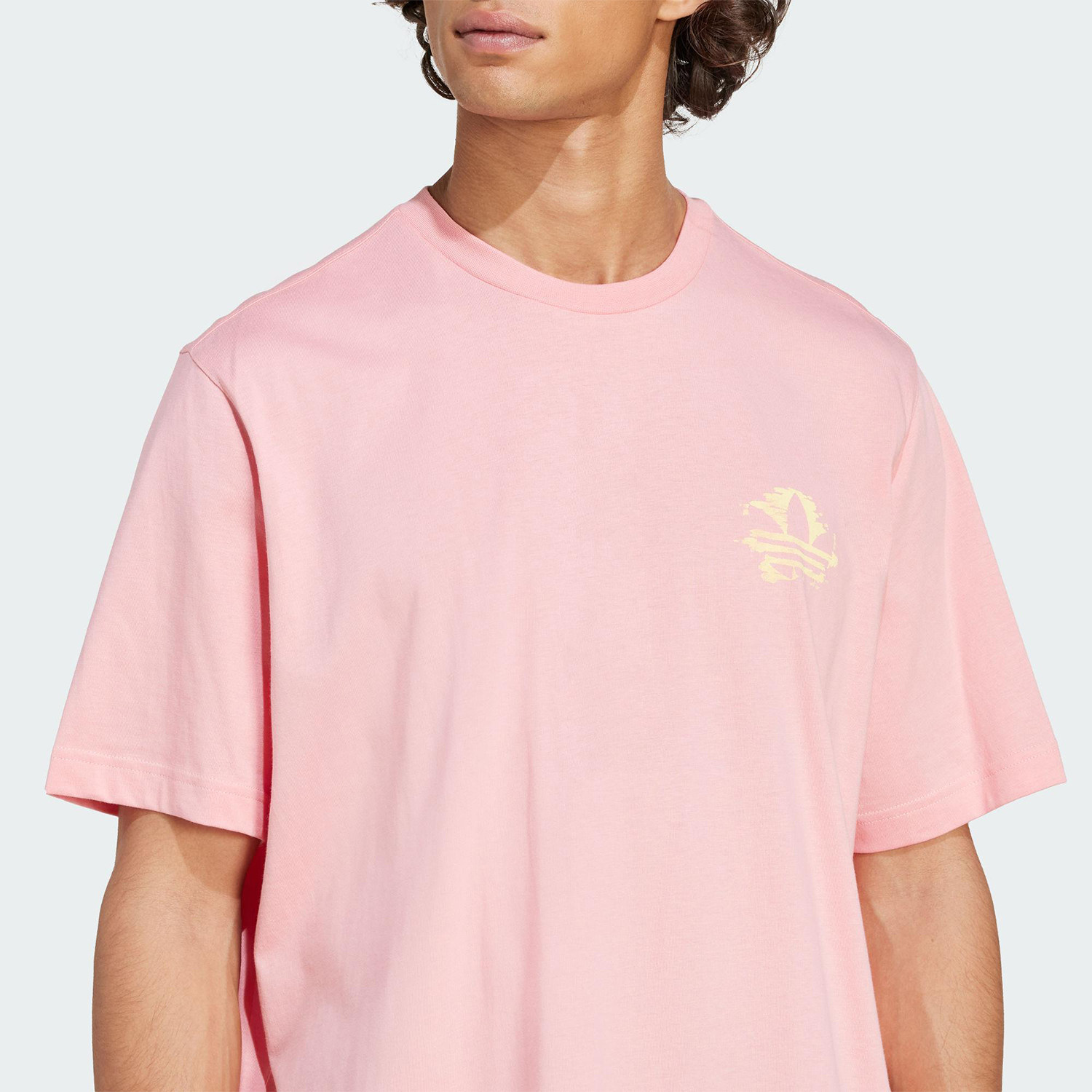 Adidas/阿迪达斯官方正品2025夏季三叶草男士运动足球短袖KC4957,淘宝优惠券,粉丝福利购,淘宝优惠卷