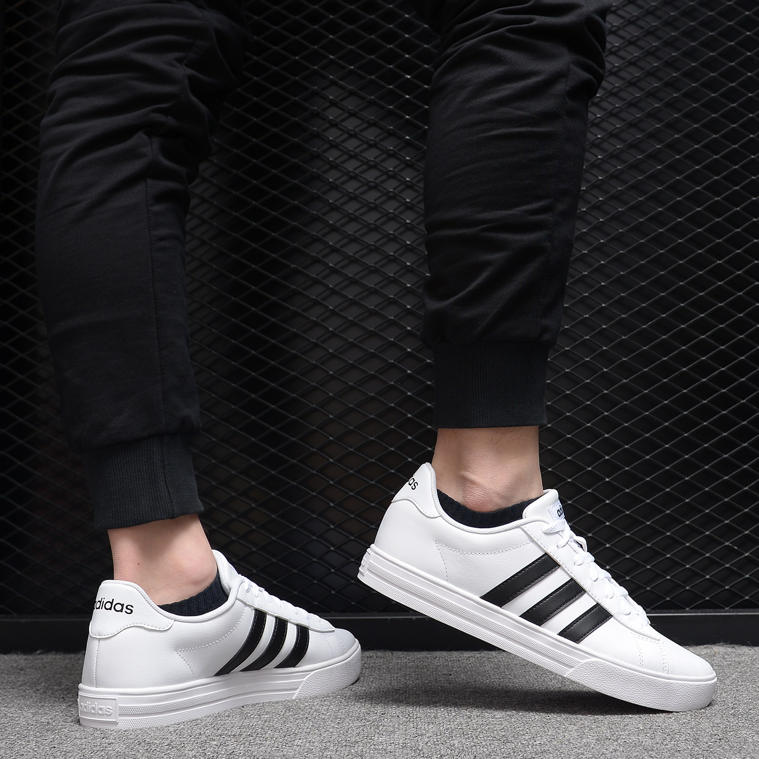 Adidas/阿迪达斯正品DAILY 2.0男士复古休闲简约板鞋DB0160 - 图0