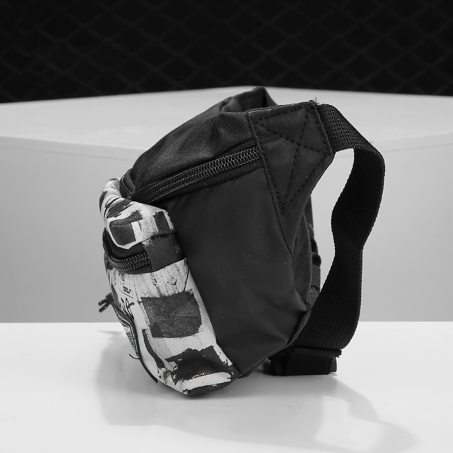 Adidas men and women's fashion trendy waist bag