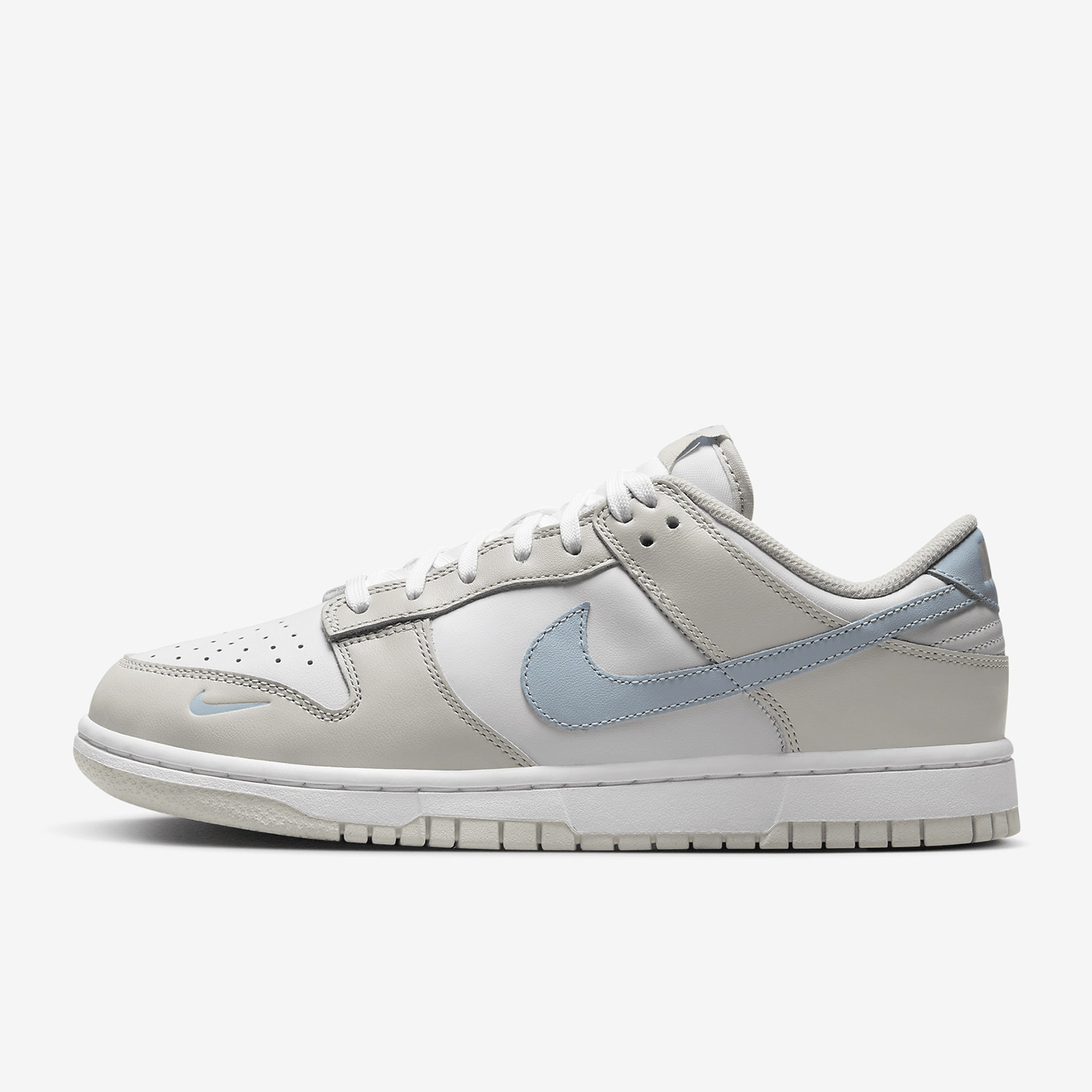 Nike/耐克官方正品Dunk Low 女士低帮篮球风运动板鞋HF0023-100,淘宝优惠券,粉丝福利购,淘宝优惠卷