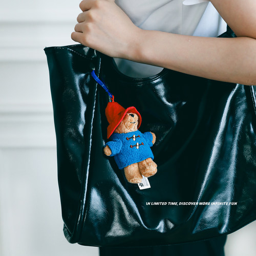 英国帕丁顿熊paddington小红帽电影原版大号毛绒玩偶包包挂件礼物 - 图1