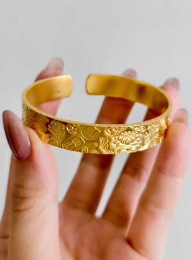 镀K金古法錾刻吉言莲花八宝手镯实心开口镯子送女朋友礼物