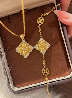 镀K金中古拉丝点钻四叶花项链女小众轻奢级感四叶草闪钻锁骨链