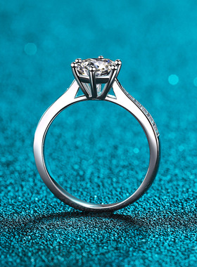 D色莫桑石微镶钻戒S925纯银