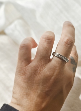 福利 小众品牌设计 OG Loc 钻石戒指钻石排戒喜钻 保色钛钢