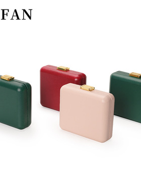 现货首饰盒吊坠项链金属扣展示盒戒指手镯盒收纳盒珠宝饰品包装盒