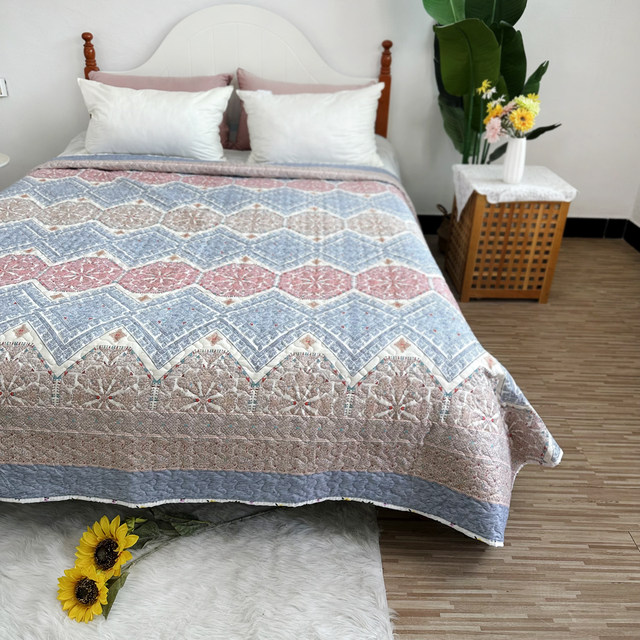 外贸床盖高档夹棉绗缝被床单1米8毯生理褥垫精品包邮