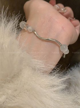 银色冷淡风手链~串珠小众设计高级感ins风圆珠手饰独特感配饰女A