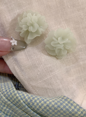 薄荷奶绿！玫瑰花耳环小清新绿色耳钉2026夏季新款山茶花耳饰女A