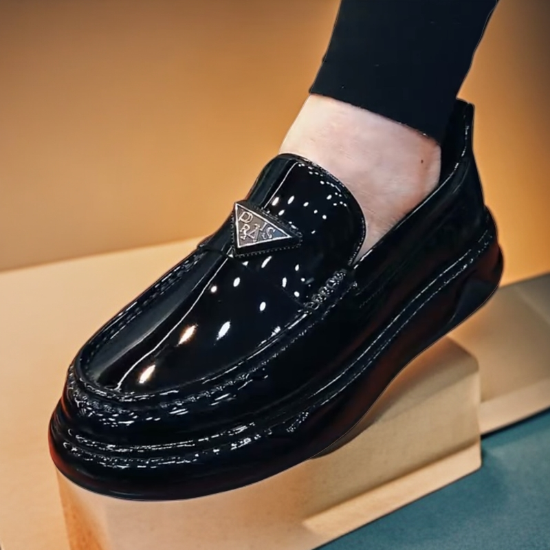 欧洲新款真皮豆豆鞋男一脚蹬厚底休闲圆头皮鞋时尚漆皮潮流乐福鞋,淘宝优惠券,粉丝福利购,淘宝优惠卷
