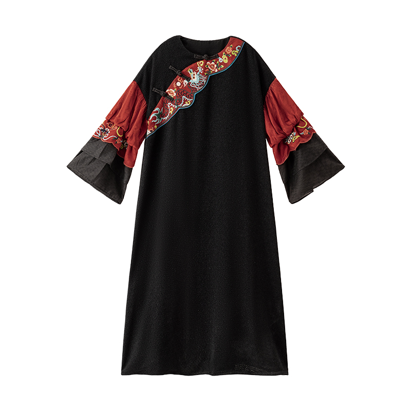 素萝吐珠 新款秋季原创设计民族风女装刺绣宽松长袖连衣裙