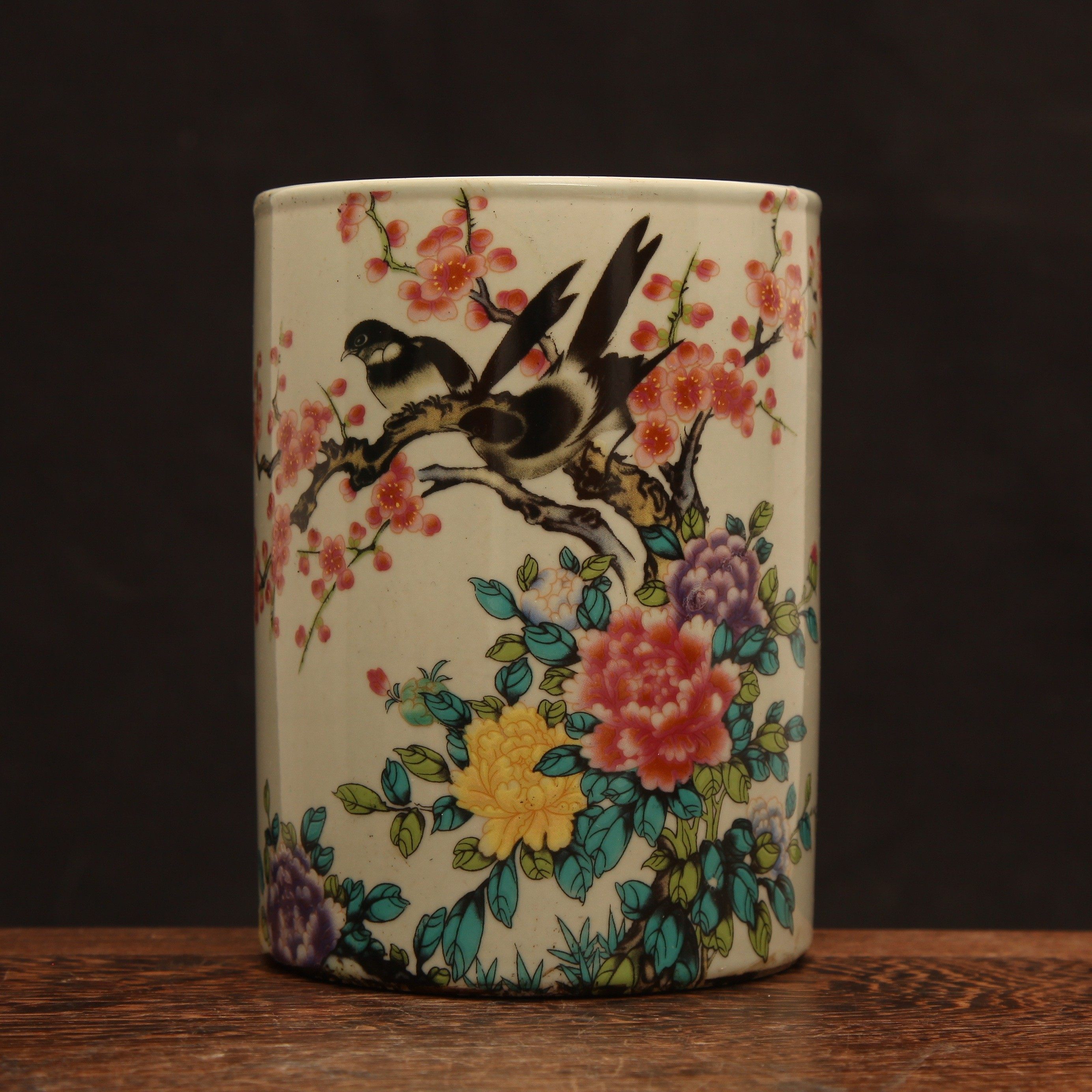 仿清同治瓷器收藏古玩景德镇陶瓷粉彩人物金陵十二钗笔筒家居摆件,淘宝优惠券,粉丝福利购,淘宝优惠卷