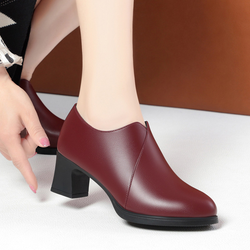 妈妈鞋子软底软皮不磨脚春秋真皮防水台高跟单鞋中年女士深口皮鞋,淘宝优惠券,粉丝福利购,淘宝优惠卷